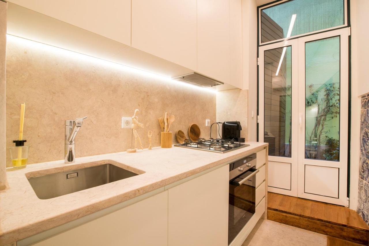 Center Apartment - Chiado - Heart Of ลิสบอน ภายนอก รูปภาพ