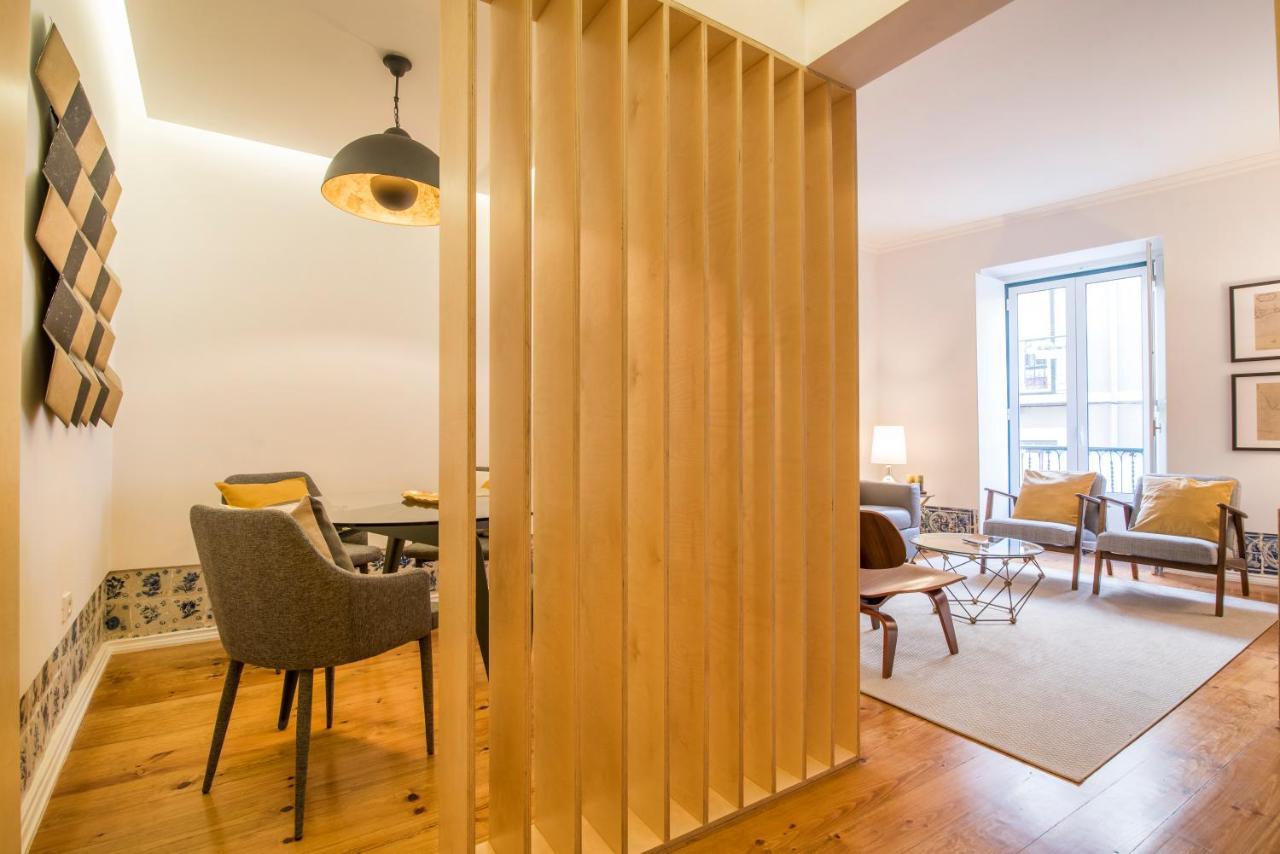 Center Apartment - Chiado - Heart Of ลิสบอน ภายนอก รูปภาพ